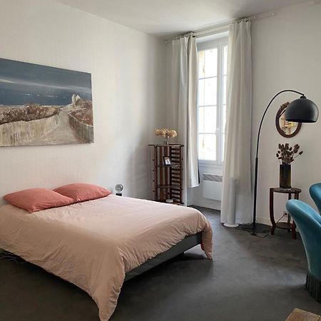Studio De 30 M2 Dans Le Triangle D'Or De Бордо Екстериор снимка